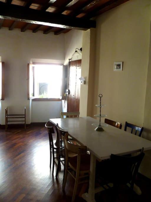 Romantic Apt In San Frediano Florence Exterior photo
